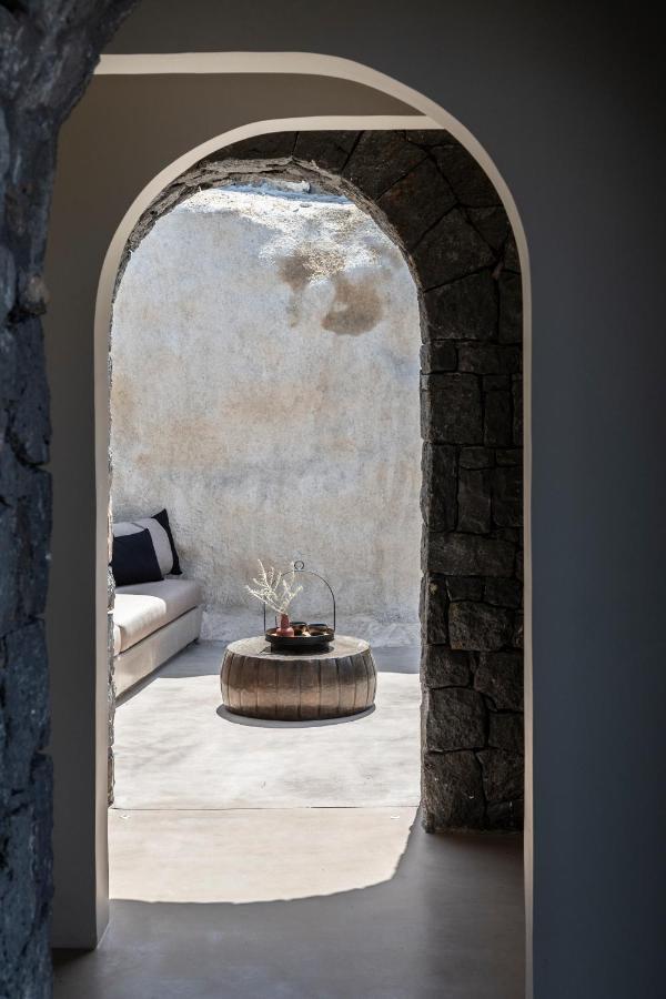 Aparthotel Nimbus Santorini Oia  Exterior foto