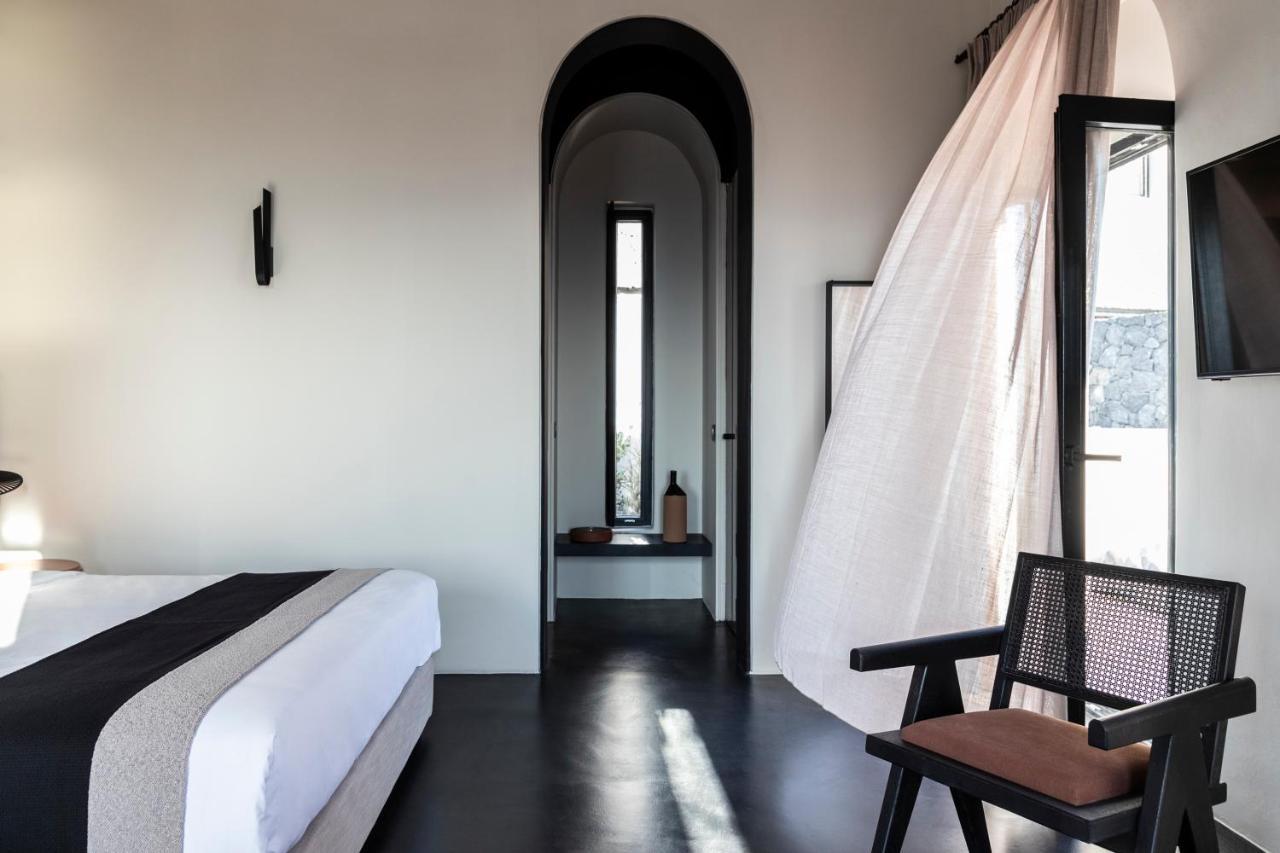 Aparthotel Nimbus Santorini Oia  Exterior foto