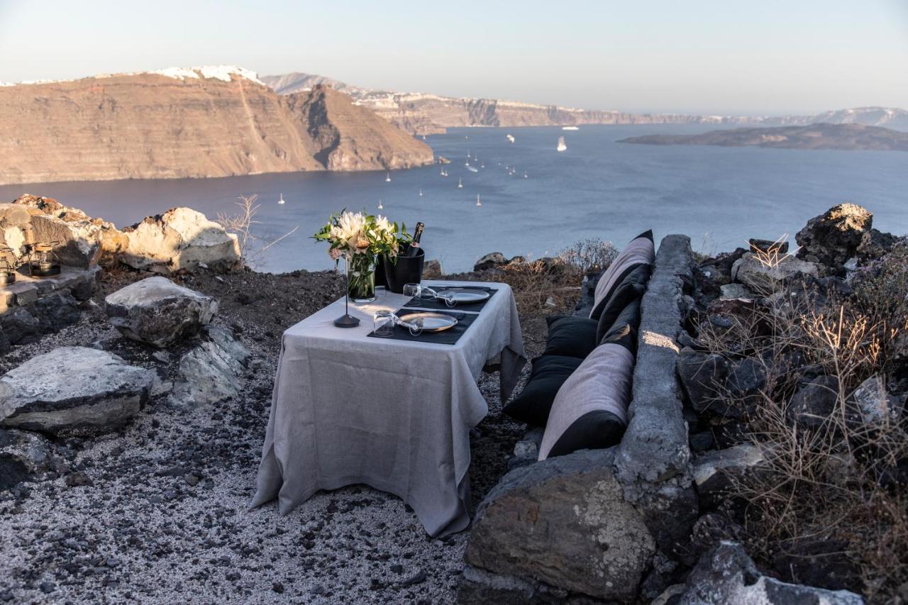 Aparthotel Nimbus Santorini Oia  Exterior foto